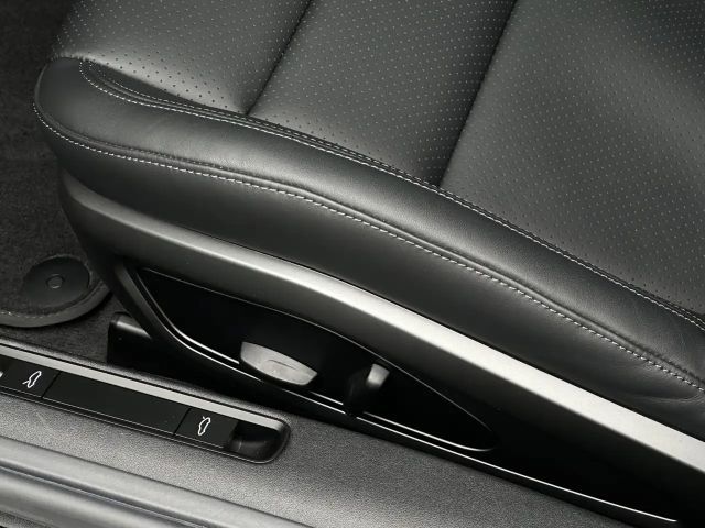 Porsche 992 Carrera Coupé GTS