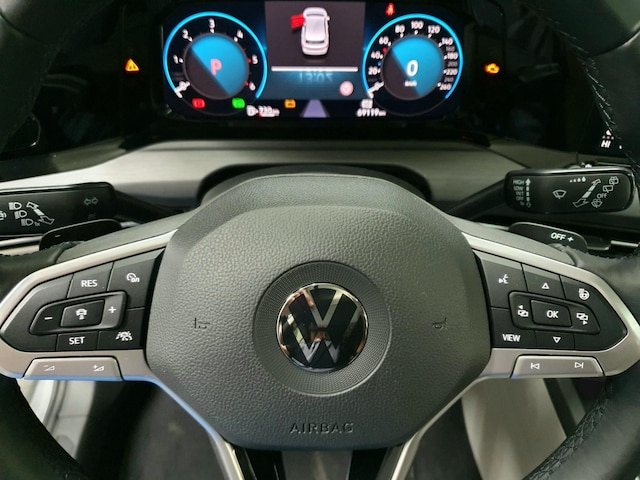 Volkswagen Golf 2.0 TDI DSG Style