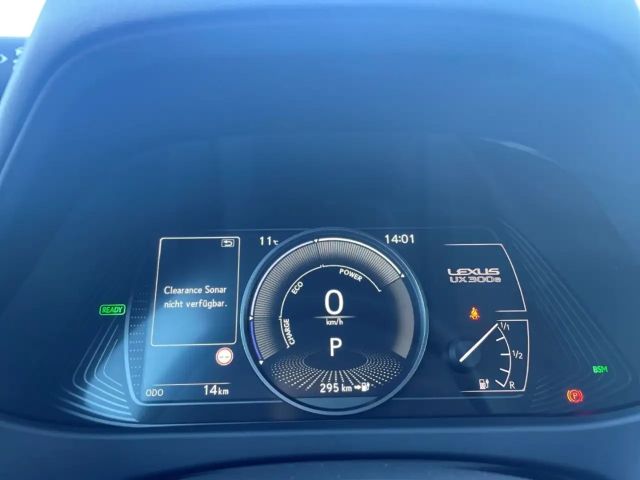 Lexus UX Luxury Line