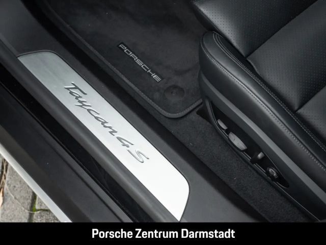 Porsche Taycan 4S Cross Turismo