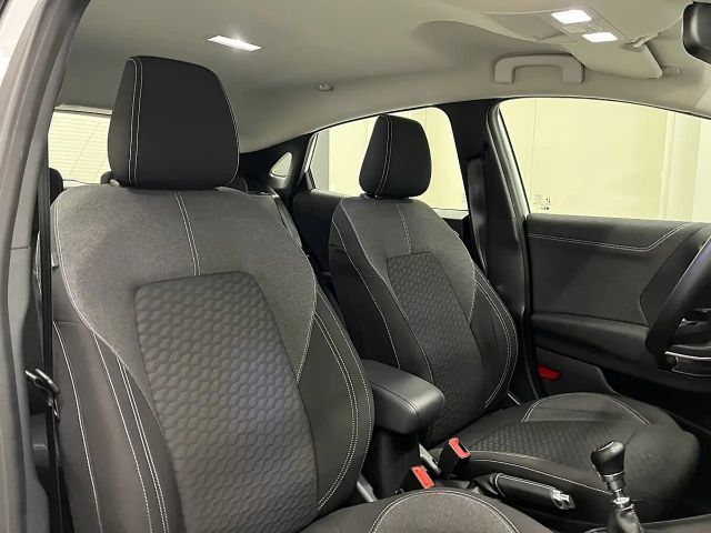 Ford Puma EcoBoost Titanium