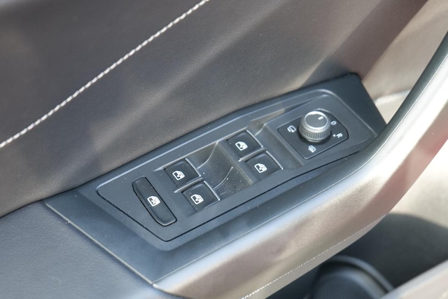 Volkswagen T-Roc 1.0 TSI IQ.Drive