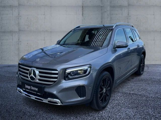 Mercedes-Benz GLB 220 4MATIC Progressive