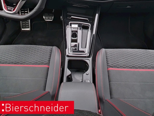 Volkswagen Golf 2.0 TSI DSG Style