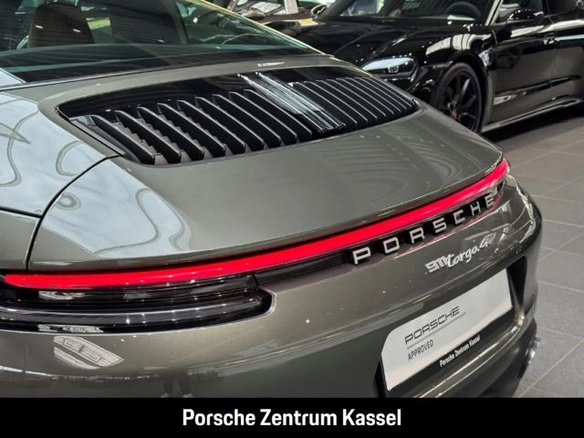 Porsche 992 4 Coupé Targa