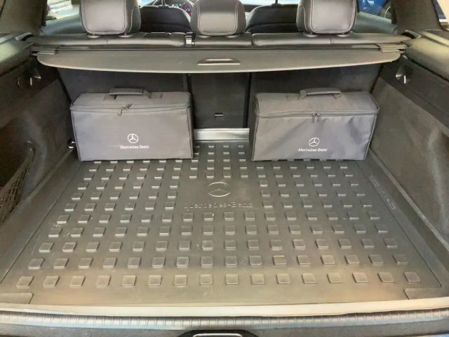 Mercedes-Benz GLC 300 4MATIC GLC 300 e