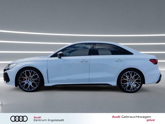 Audi RS3 Quattro S-Tronic Sedan