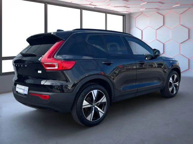 Volvo XC40 R-Design Recharge