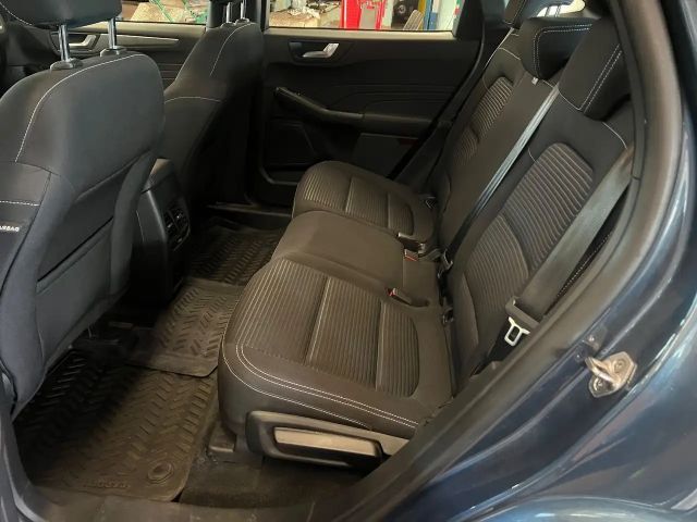 Ford Kuga Plug in Hybrid Titanium