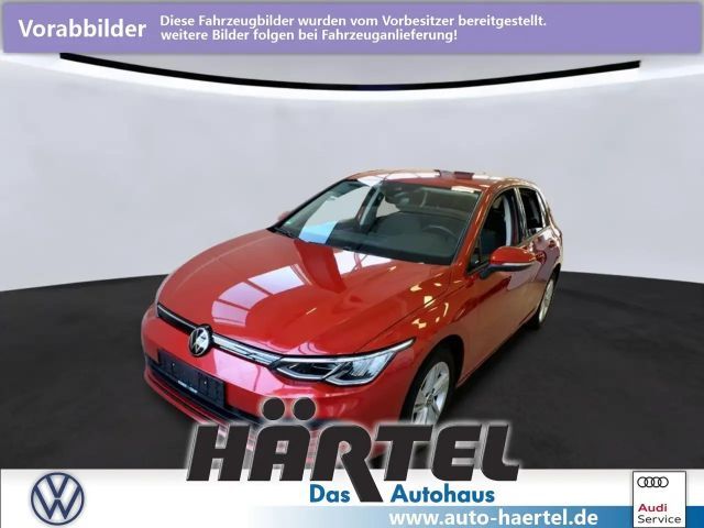 Volkswagen Golf DSG Life