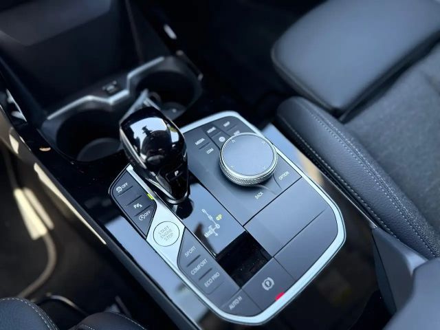 BMW 120 120i Sedan Sport Line