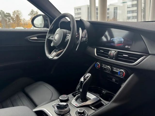 Alfa Romeo Giulia Q4 Veloce