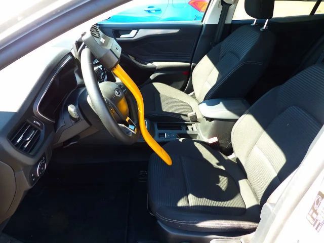 Ford Focus EcoBoost Titanium Wagon