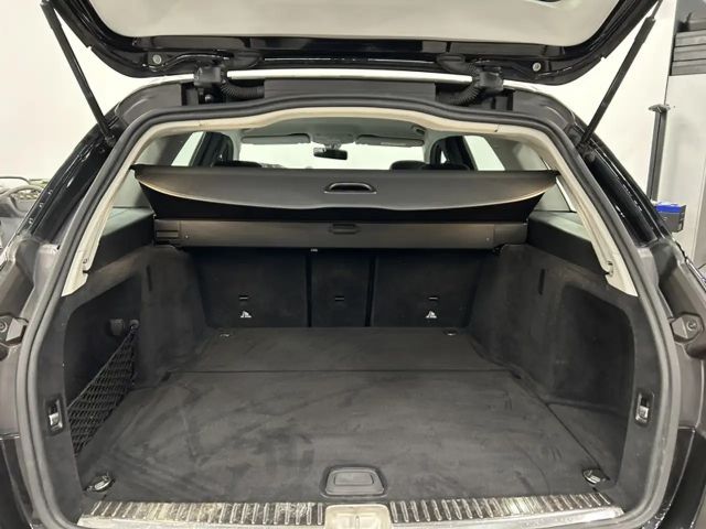 Mercedes-Benz C 180 AVANTGARDE C 180 d Estate