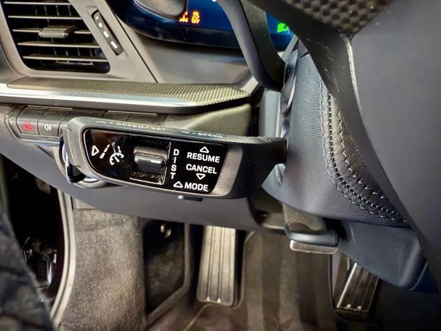 Porsche 992 4S Cabrio Targa