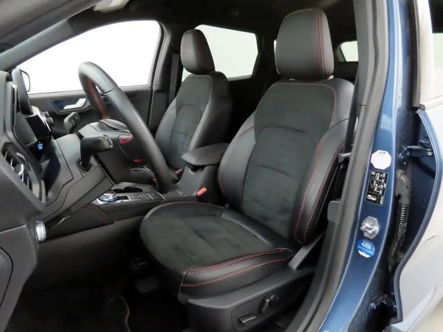 Ford Kuga Hybrid ST Line X
