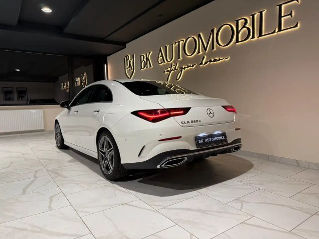 Mercedes-Benz CLA 220 AMG Line CLA 220 d Sedan