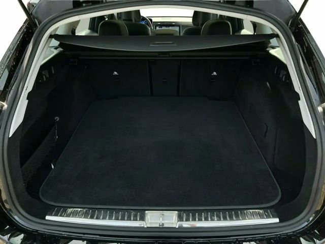 Mercedes-Benz E 200 AVANTGARDE Estate