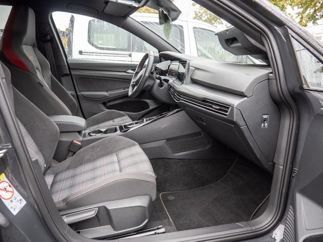 Volkswagen Golf 2.0 TSI DSG GTI