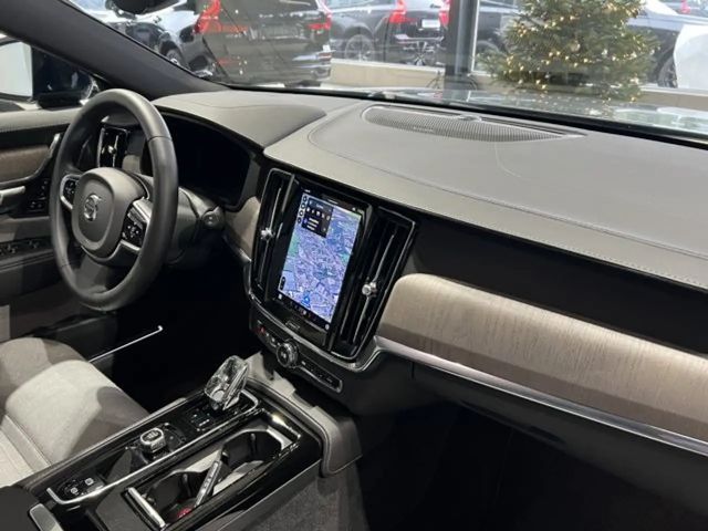 Volvo V90 AWD Dark Plus Recharge T6