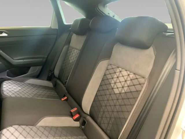 Volkswagen Taigo 1.0 TSI DSG R-Line