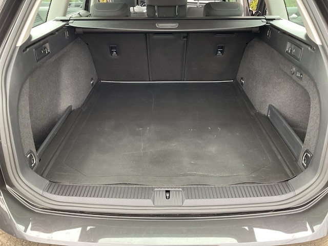 Volkswagen Passat 2.0 TDI Business DSG Variant