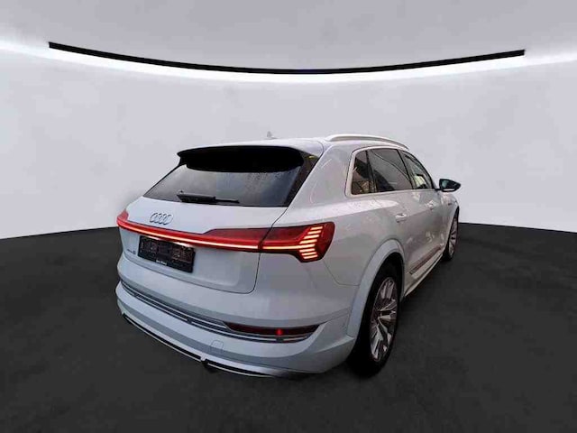Audi e-tron Quattro