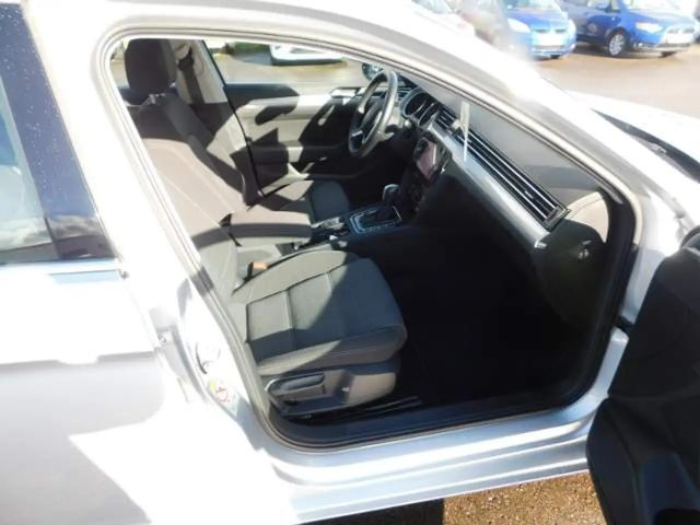 Volkswagen Passat 1.5 TSI Variant
