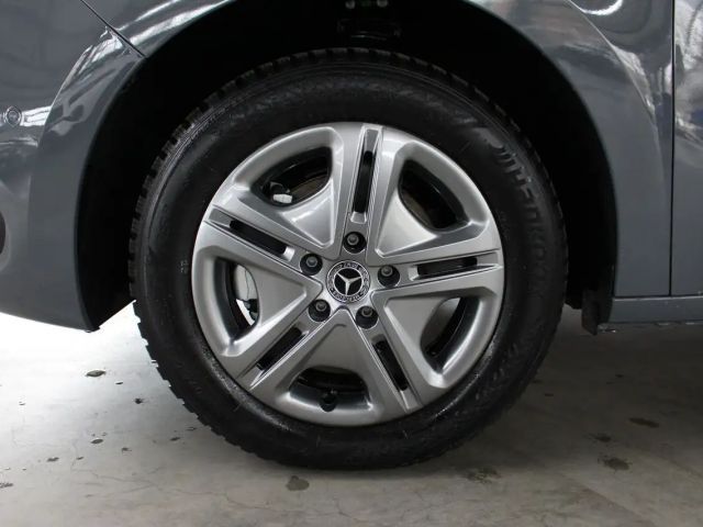 Mercedes-Benz T 180 Style