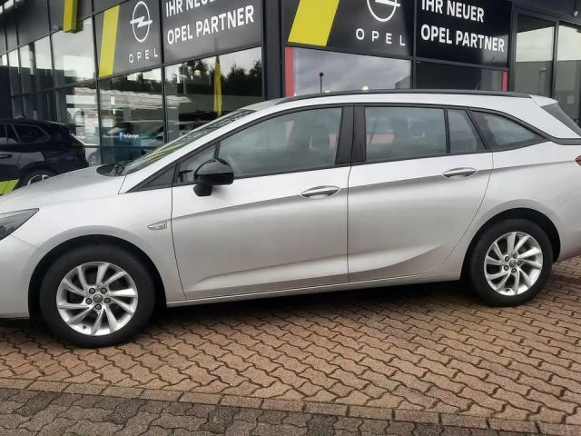 Opel Astra Edition Sports Tourer