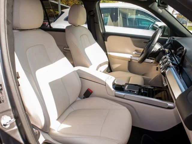 Mercedes-Benz EQB 300 4MATIC Progressive