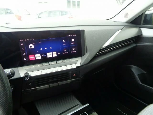 Opel Astra Elegance Hybrid Innovation