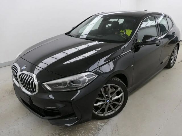 BMW 120 120i M-Sport Sedan