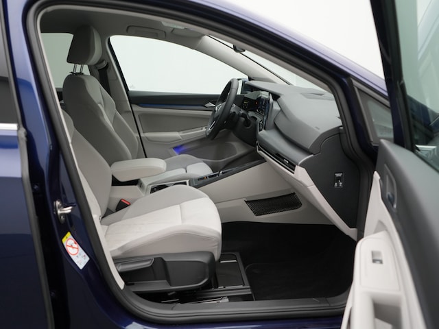 Volkswagen Golf DSG Golf VIII Style