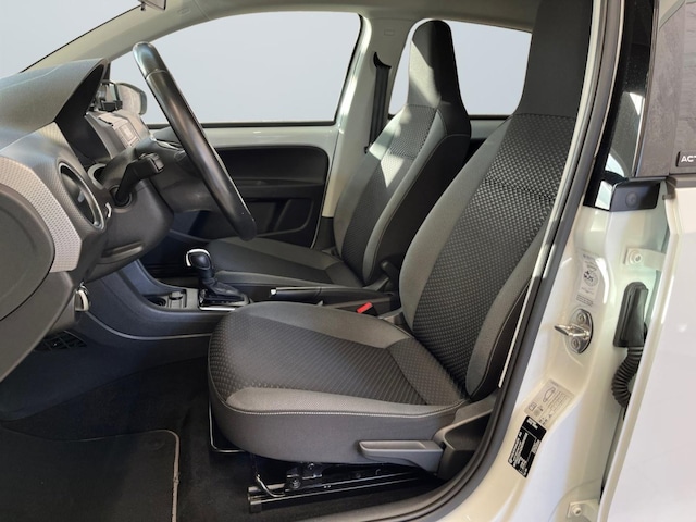 Volkswagen e-up! Move Move up!