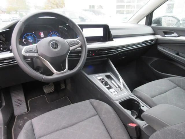 Volkswagen Golf 2.0 TDI DSG Life Variant