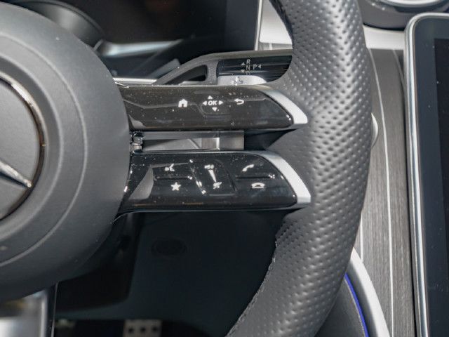 Mercedes-Benz C 220 AMG Line C 220 d Sedan