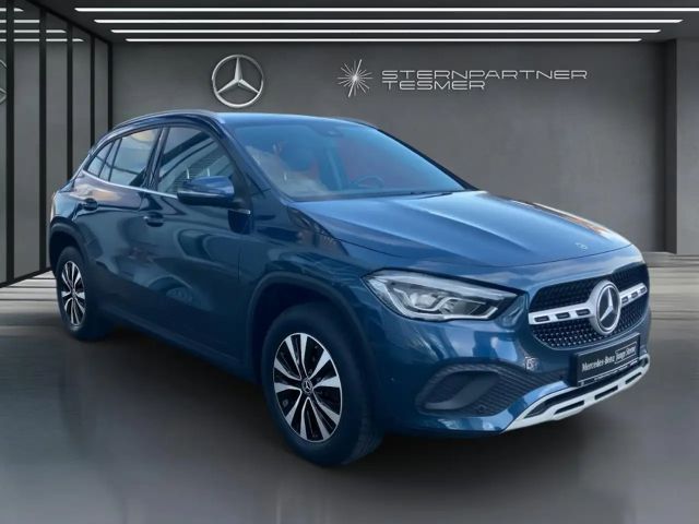 Mercedes-Benz GLA 250 GLA 250 e Style