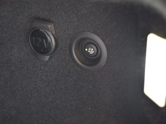 BMW X1 xDrive23i Aut. xLine Abstand Navi AHK Keyless