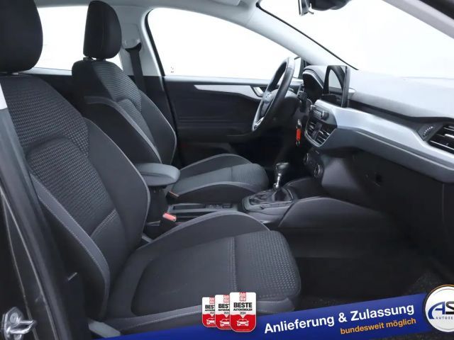 Ford Focus Cool & Connect Wagon