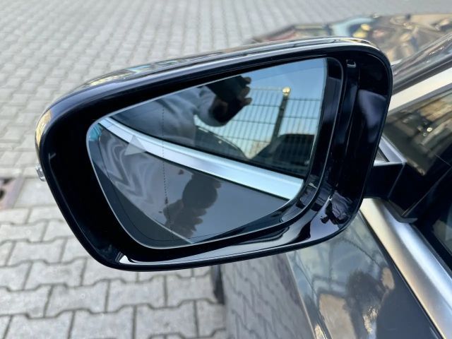 BMW 330 330d M-Sport Touring