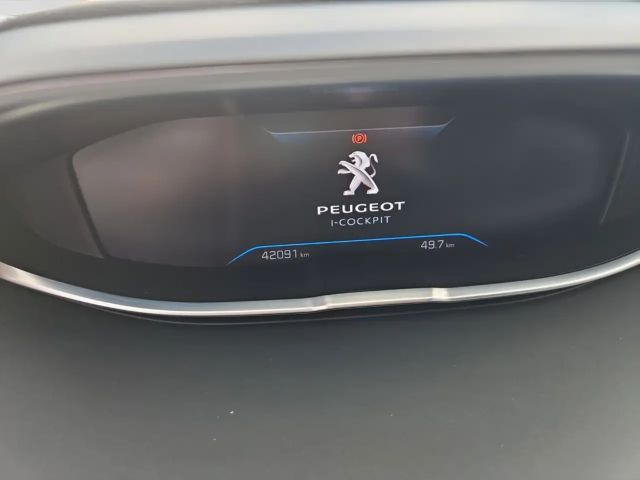 Peugeot 3008 Allure Pack EAT8 HDi