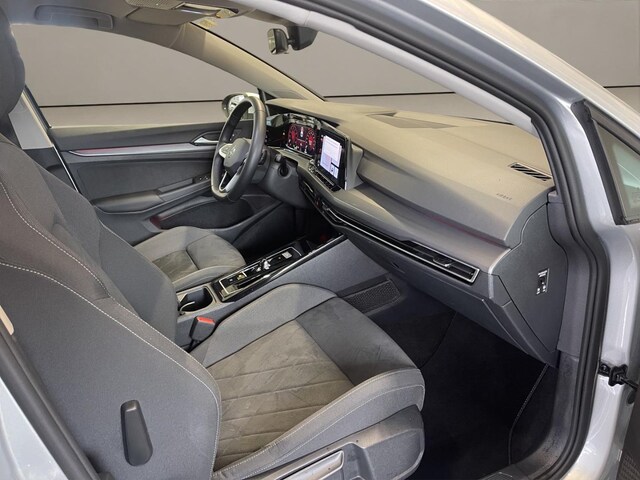 Volkswagen Golf 1.5 eTSI Golf VIII