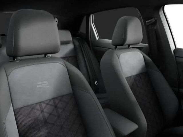 Volkswagen Polo 1.0 TSI DSG R-Line