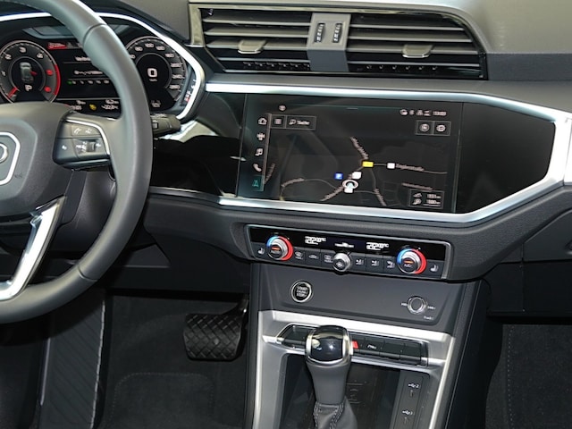 Audi Q3 35 TDI S-Tronic