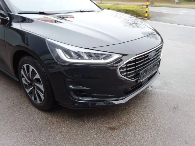 Ford Focus Titanium Wagon