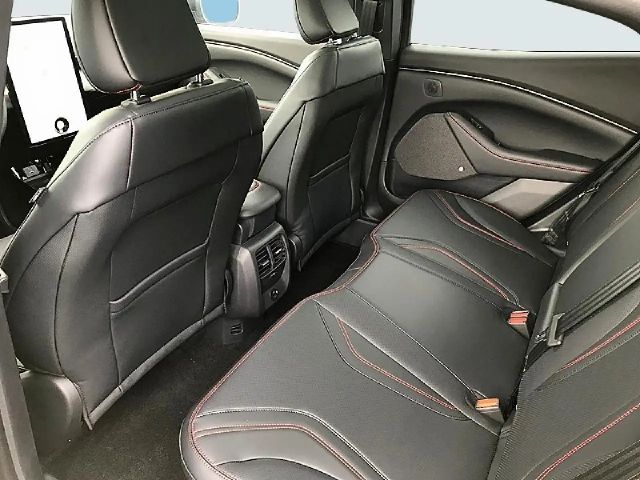 Ford Mustang Mach-E AWD