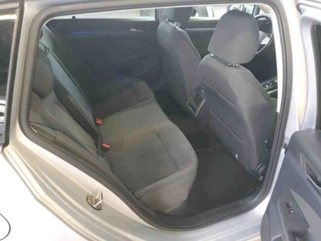 Volkswagen Golf DSG Style Variant