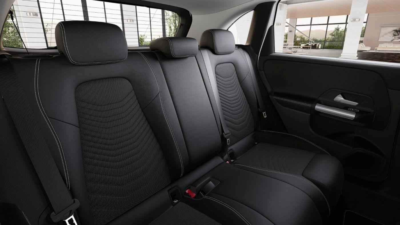 Mercedes-Benz B 180 Sedan