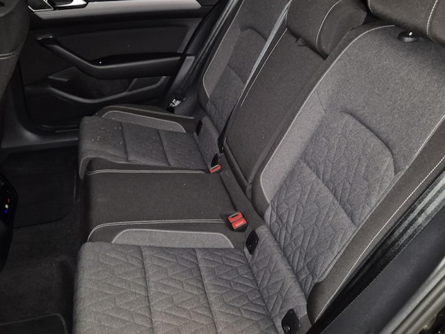 Volkswagen Passat 1.5 TSI Business DSG Variant